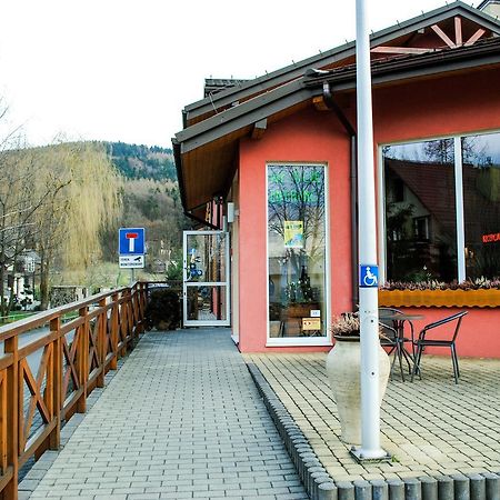 Hotel Krak Myślenice Exteriér fotografie