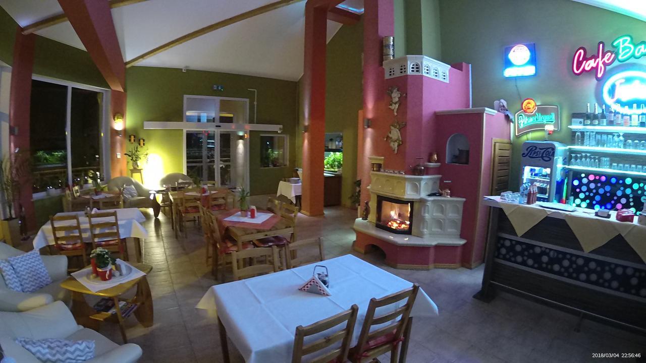 Hotel Krak Myślenice Exteriér fotografie